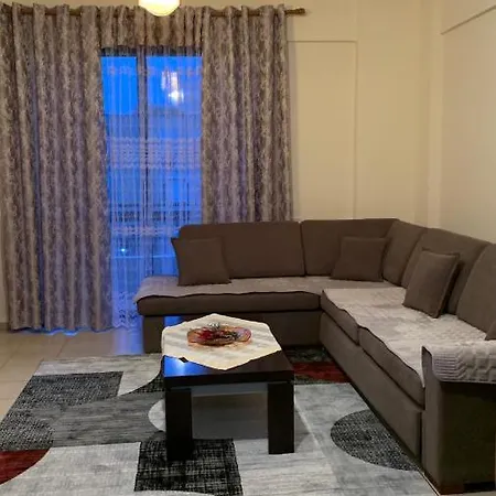 Apartment Familiar Apartament In Sarandë